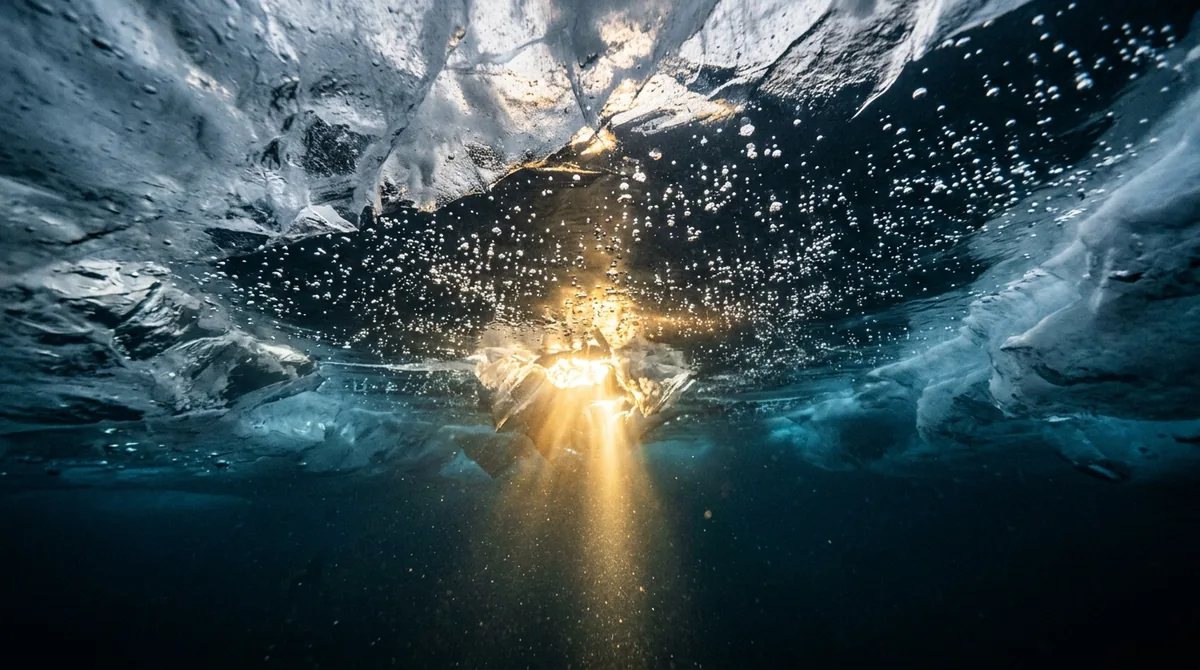 Light from above — Luminous field